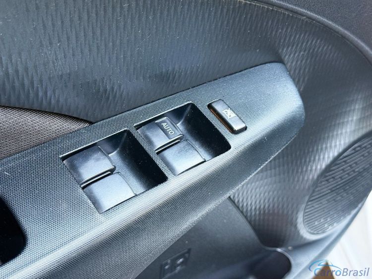 3D Multimarcas | Etios 1.5 XS SEDAN 16V 18/18 - foto 9