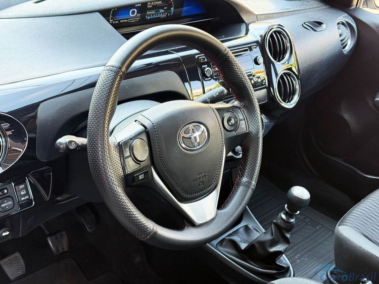 3D Multimarcas | Etios 1.5 XS SEDAN 16V 18/18 - foto 10
