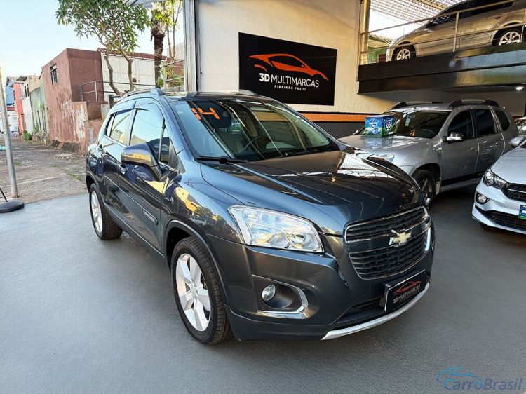 3D Multimarcas | Tracker 1.8 MPFI LTZ 4X2 16V 13/14 - foto 2
