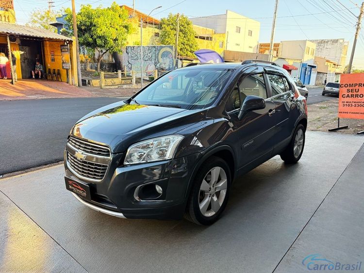 3D Multimarcas | Tracker 1.8 MPFI LTZ 4X2 16V 13/14 - foto 3
