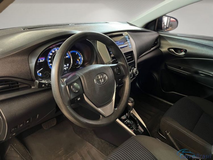 GL Veículos | Yaris 19/19 - foto 10