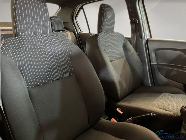 GL Veículos | Logan 20/21 - foto 7