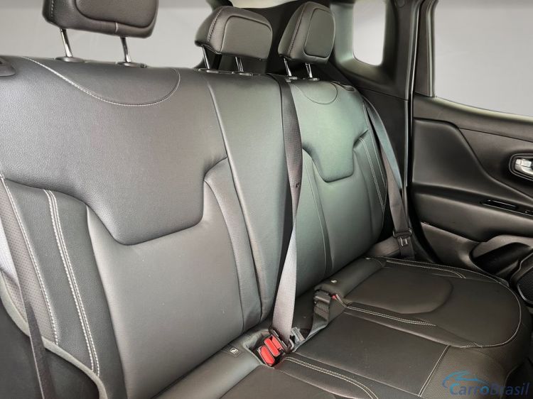 GL Veículos | Renegade 24/25 - foto 7