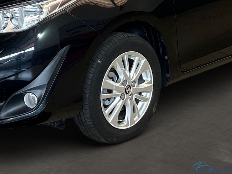 GL Veículos | Yaris 19/19 - foto 6
