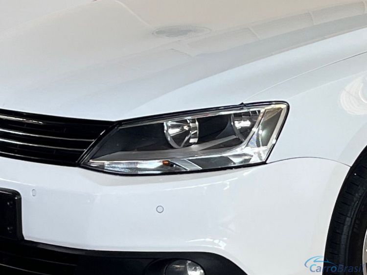 GL Veículos | Jetta 14/14 - foto 5