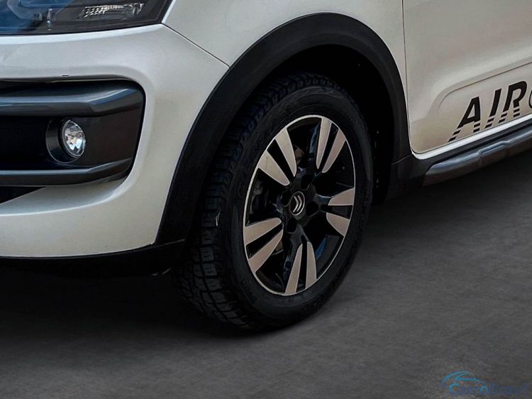 GL Veículos | Air Cross 14/15 - foto 6