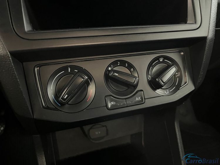 GL Veículos | Saveiro 23/23 - foto 10