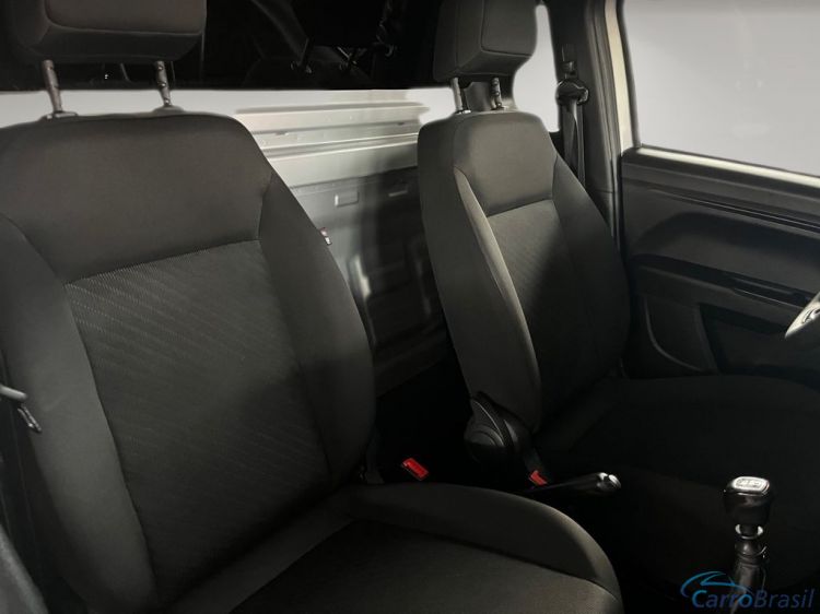 GL Veículos | Strada 23/24 - foto 7