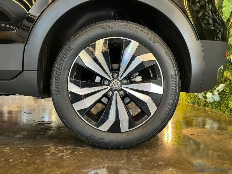 Batatais Veículos | T-Cross VolksWagen T-Cross Comfor. 200 TSI 1.0 Flex 5p Aut. - Preto - 2021 20/21 - foto 5
