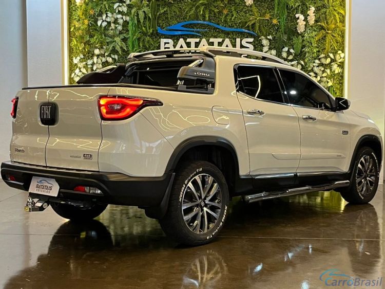Batatais Veículos | Toro Fiat Toro Ranch 2.0 16V 4x4 TB Diesel Aut. - Branco - 2023 23/23 - foto 3