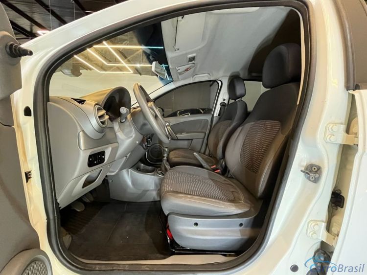 Batatais Veículos | Palio Fiat Palio ATTRA./ITÁLIA 1.4 EVO F.Flex 8V 5p - Branco - 2013 12/13 - foto 7