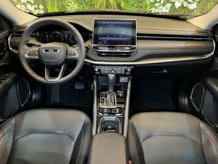 Batatais Veículos | Compass Jeep COMPASS LIMITED T270 1.3 TB 4x2 Flex Aut - Preto - 2024 24/24 - foto 9