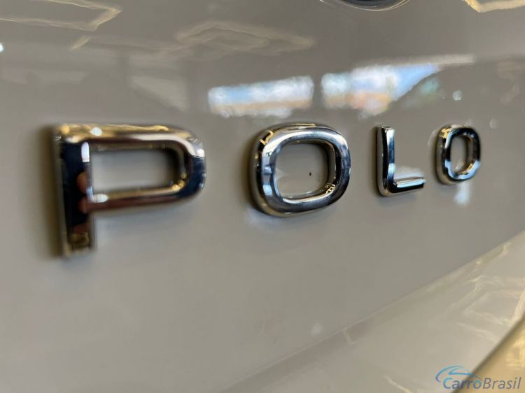 Batatais Veículos | Polo Hatch VolksWagen Polo 1.0 MPI Flex 12V 5p - Branco - 2024 23/24 - foto 10