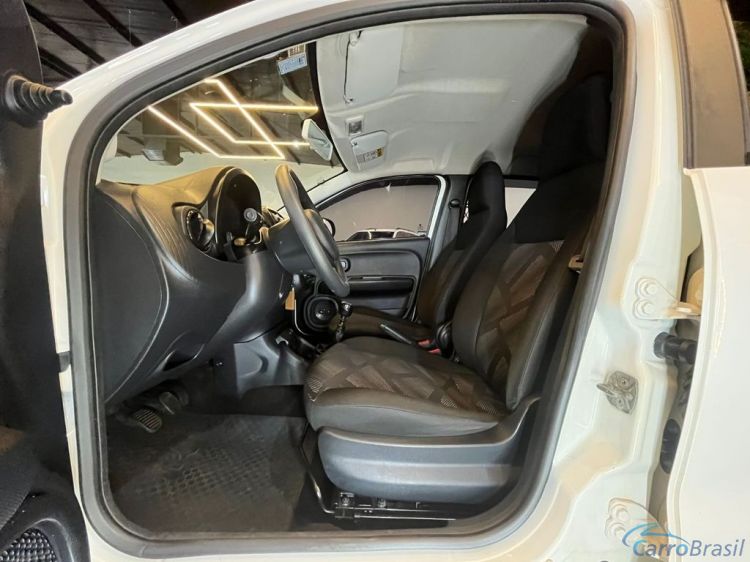 Batatais Veículos | Mobi Fiat MOBI LIKE 1.0 Fire Flex 5p. - Branco - 2019 18/19 - foto 8