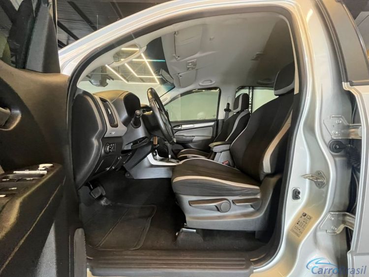 Batatais Veículos | S-10 Chevrolet S10 Pick-Up LT 2.5 Flex 4x4 CD Aut. - Prata - 2019 18/19 - foto 10