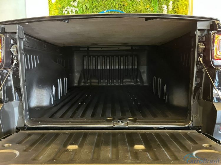 Batatais Veículos | Strada Fiat Strada Endurance 1.3 Flex 8V CS Plus - Preto - 2025 24/25 - foto 10