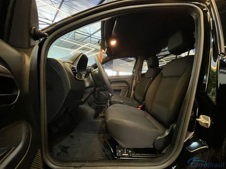 Batatais Veículos | Strada Fiat Strada Endurance 1.3 Flex 8V CS Plus - Preto - 2025 24/25 - foto 6