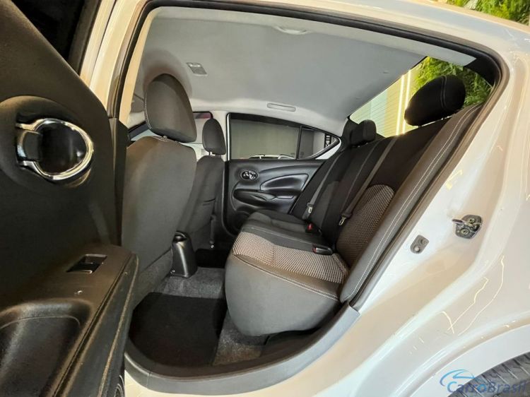 Batatais Veículos | Versa Nissan VERSA SV 1.6 16V FlexStart 4p Mec. - Branco - 2020 19/20 - foto 9