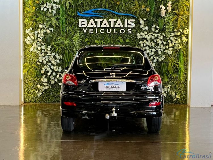 Batatais Veículos | 207 Peugeot 207 XR 1.4 Flex 8V 5p - Preto - 2013 12/13 - foto 5