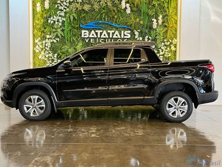 Batatais Veículos | Toro Fiat Toro Freedom 1.8 16V Flex Aut. - Preto - 2017 17/17 - foto 3