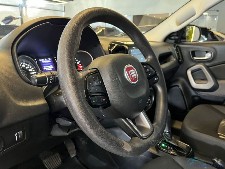 Batatais Veículos | Toro Fiat Toro Freedom 1.8 16V Flex Aut. - Preto - 2017 17/17 - foto 10