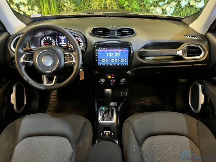 Batatais Veículos | Renegade Jeep Renegade 1.8 4x2 Flex 16V Aut. - Prata - 2020 19/20 - foto 10