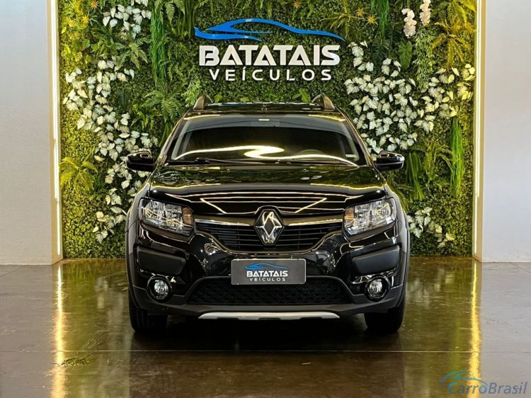 Batatais Veículos | Sandero Renault SANDERO STEPWAY Hi-Power 1.6 8V 5p - Preto - 2015 15/15 - foto 2