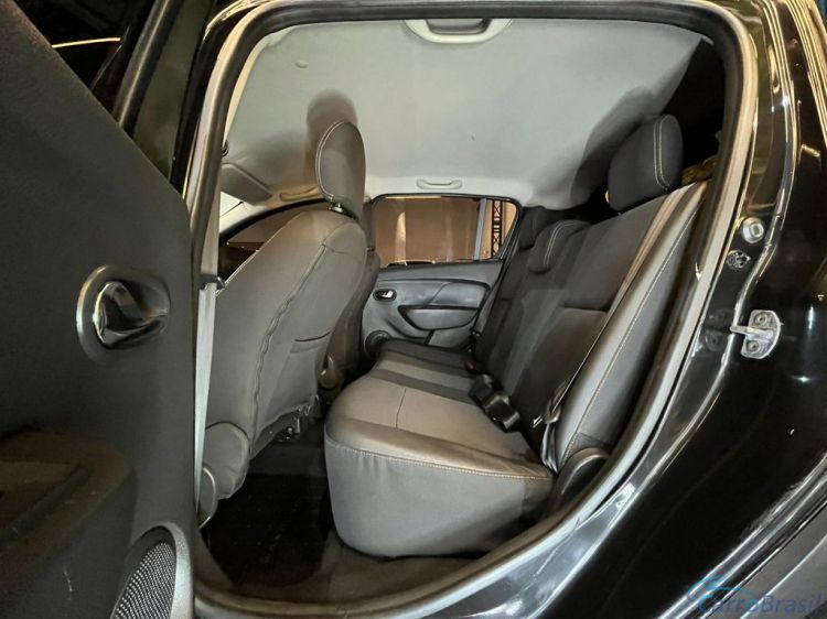 Batatais Veículos | Sandero Renault SANDERO STEPWAY Hi-Power 1.6 8V 5p - Preto - 2015 15/15 - foto 9