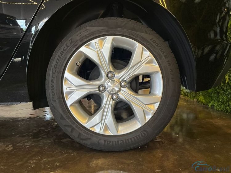 Batatais Veículos | Onix Chevrolet ONIX HATCH PREM. 1.0 12V TB Flex 5p Aut. - Preto - 2020 20/20 - foto 8