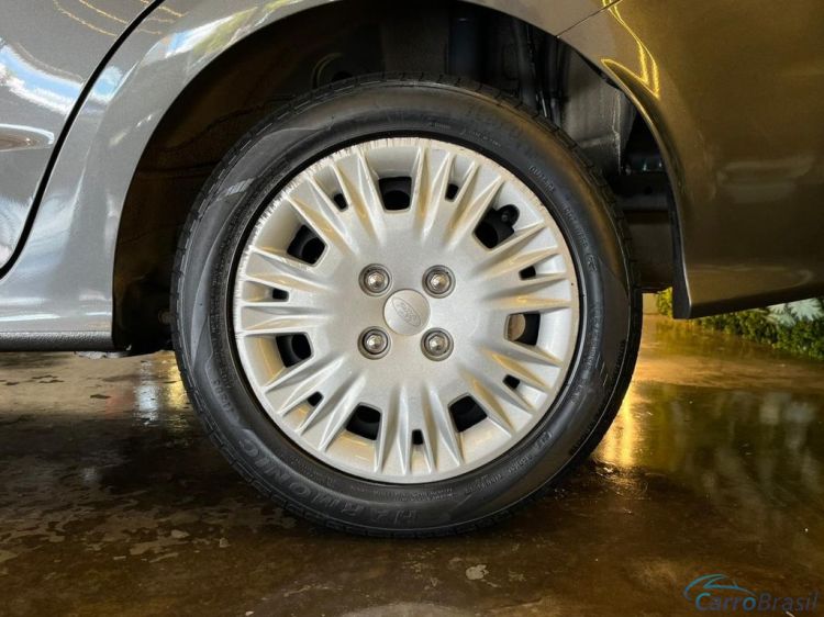 Batatais Veículos | Ka Ford Ka 1.5 Sedan SE Plus 12V Flex 4p Mec. - Cinza - 2020 19/20 - foto 7