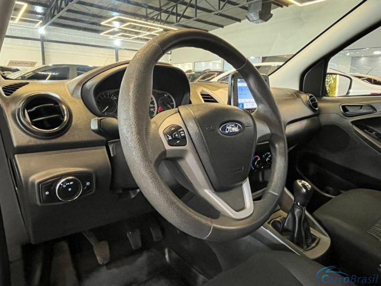 Batatais Veículos | Ka Ford Ka 1.5 Sedan SE Plus 12V Flex 4p Mec. - Cinza - 2020 19/20 - foto 10