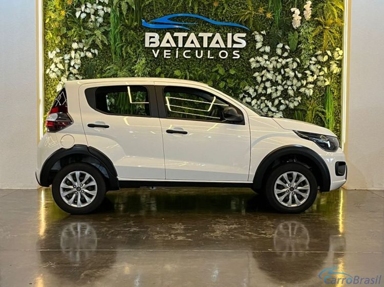 Batatais Veículos | Mobi Fiat MOBI LIKE 1.0 Fire Flex 5p. - Branco - 2023 23/23 - foto 3