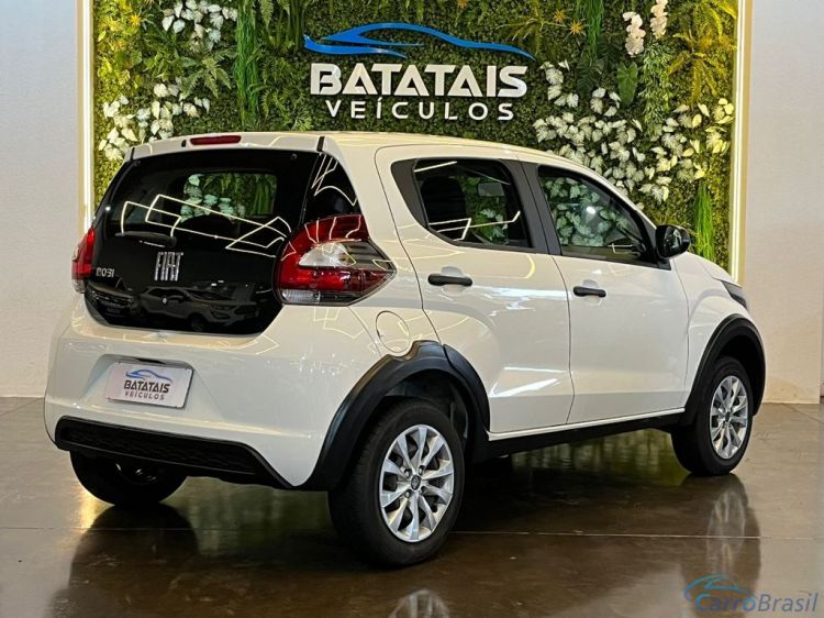 Batatais Veículos | Mobi Fiat MOBI LIKE 1.0 Fire Flex 5p. - Branco - 2023 23/23 - foto 4
