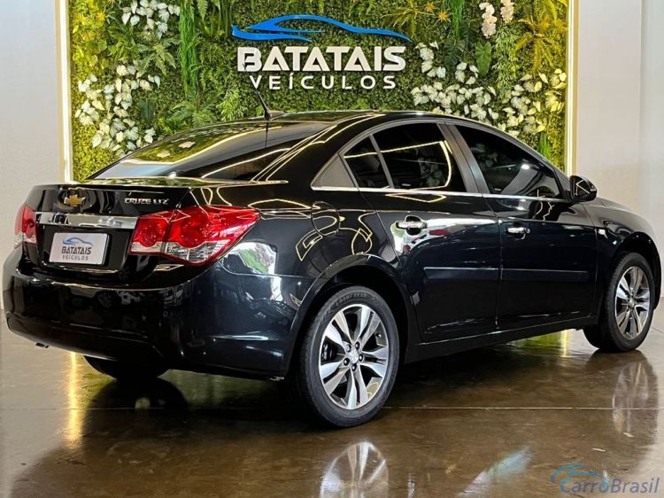 Batatais Veículos | Cruze Chevrolet CRUZE LTZ 1.8 16V FlexPower 4p Aut. - Preto - 2016 16/16 - foto 4