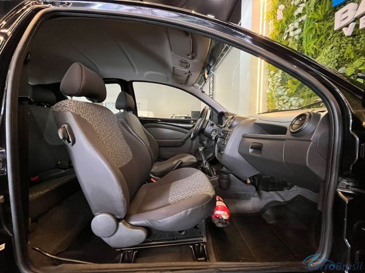 Batatais Veículos | Ka Ford Ka 1.0 8V/1.0 8V ST Flex 3p - Preto - 2013 12/13 - foto 8