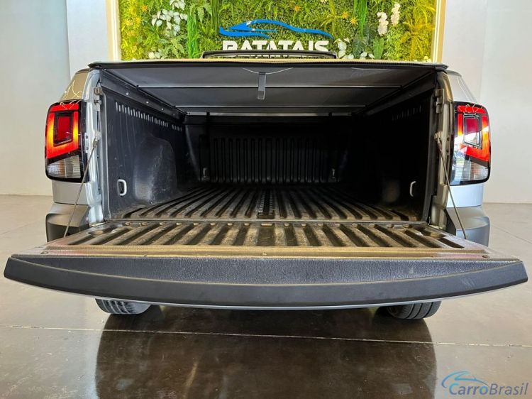 Batatais Veículos | Saveiro VolksWagen Saveiro Robust 1.6 Total Flex 16V - Prata - 2025 24/25 - foto 7