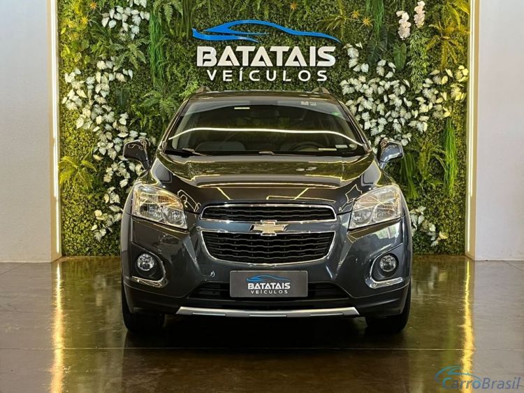 Batatais Veículos | Tracker Chevrolet TRACKER LTZ 1.8 16V Flex 4x2 Aut. - Cinza - 2014 13/14 - foto 2