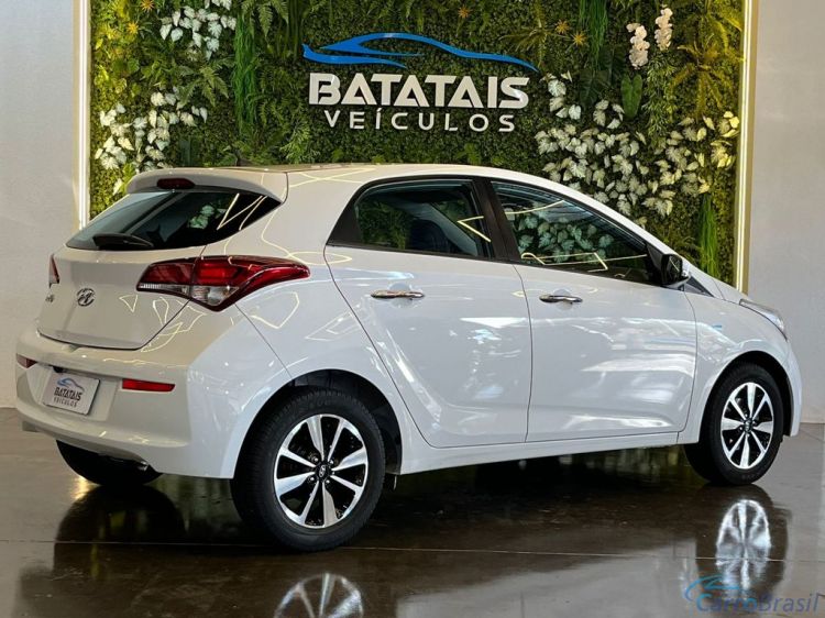 Batatais Veículos | HB 20 Hyundai HB20 Ocean 1.0 Flex 12V 5p Mec. - Branco - 2017 16/17 - foto 8
