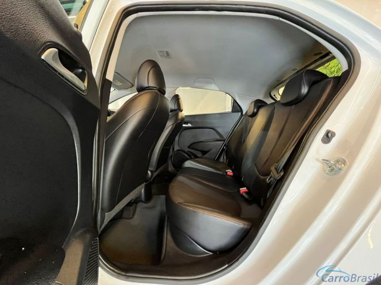 Batatais Veículos | HB 20 Hyundai HB20 Ocean 1.0 Flex 12V 5p Mec. - Branco - 2017 16/17 - foto 9
