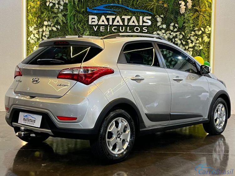 Batatais Veículos | HB 20 Hyundai HB20X Premium 1.6 Flex 16V Aut. - Prata - 2014 13/14 - foto 4