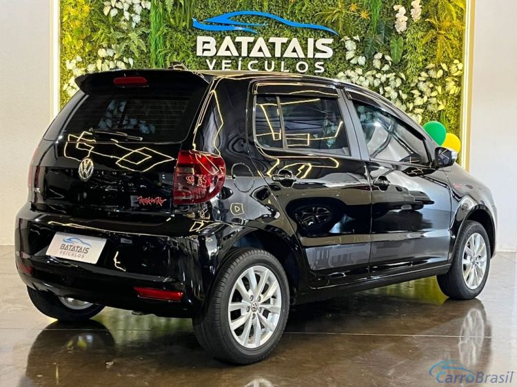 Batatais Veículos | Fox VolksWagen Fox Rock in Rio 1.6 Mi Total Flex 8V 5p - Preto - 2014 13/14 - foto 4