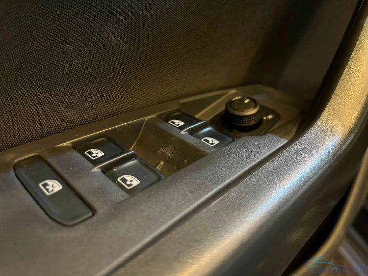 Batatais Veículos | Nivus VolksWagen Nivus Comfortline 1.0 200 TSI Flex Aut. - Preto - 2024 24/24 - foto 10