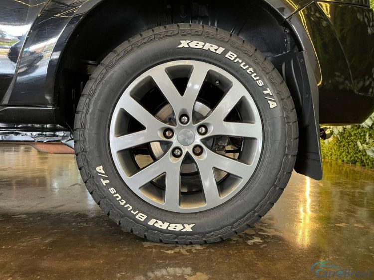 Batatais Veículos | Pajero Mitsubishi Pajero TR4 2.0/ 2.0 Flex 16V 4x4 Aut. - Preto - 2012 12/12 - foto 7