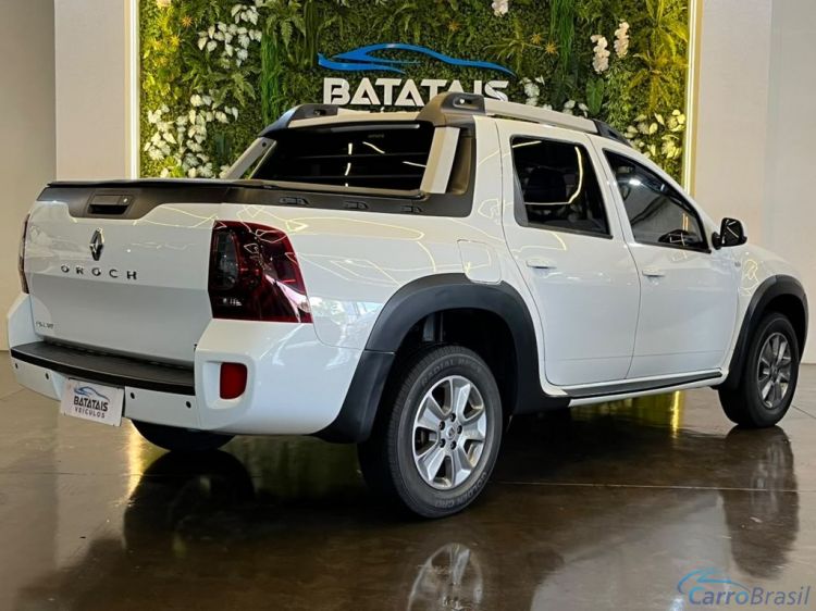 Batatais Veículos | Duster 19/20 - foto 4