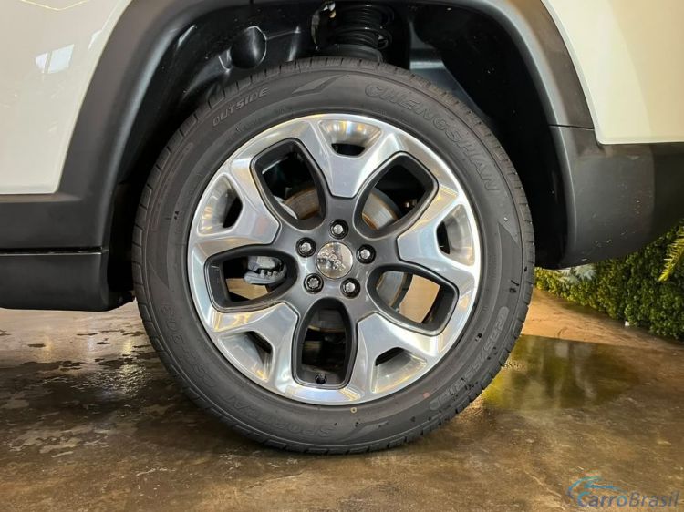Batatais Veículos | Compass 19/19 - foto 7