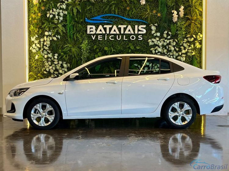 Batatais Veículos | Onix 23/24 - foto 3