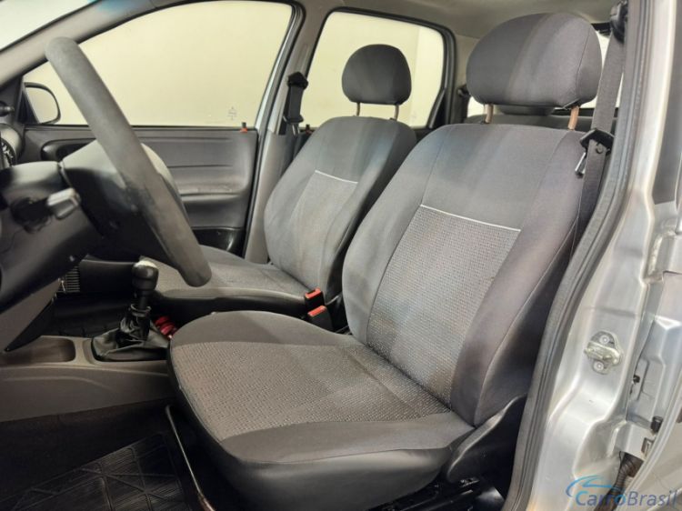 Edgiro Veículos | Corsa Sedan 15/15 - foto 8
