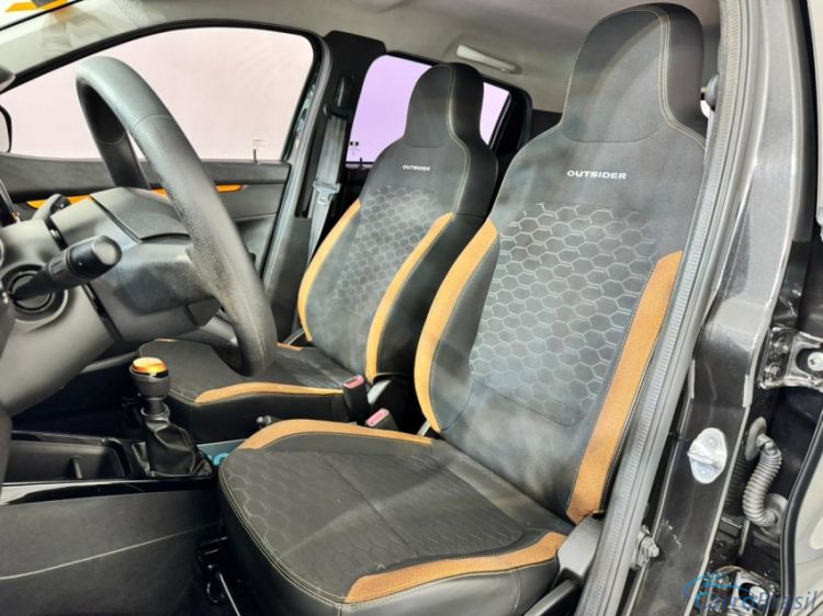 Edgiro Veículos | Kwid 19/20 - foto 8