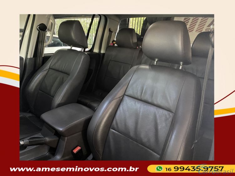 Ame Seminovos | Amarok 2.0 HIGHLINE 4X4 CD 16V TURBO INTERCOOLER DIESEL 4P AUTOMÁTICO 16/16 - foto 9