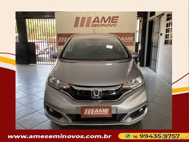 Ame Seminovos | Fit 1.5 LX 16V FLEX 4P AUTOMÁTICO 18/18 - foto 2